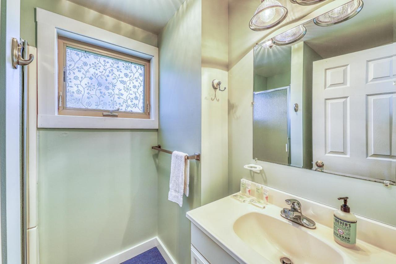 Castle Rock & Sea Belle Cottages يورك المظهر الخارجي الصورة